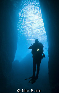 Diving the Gozo caves by Nick Blake 